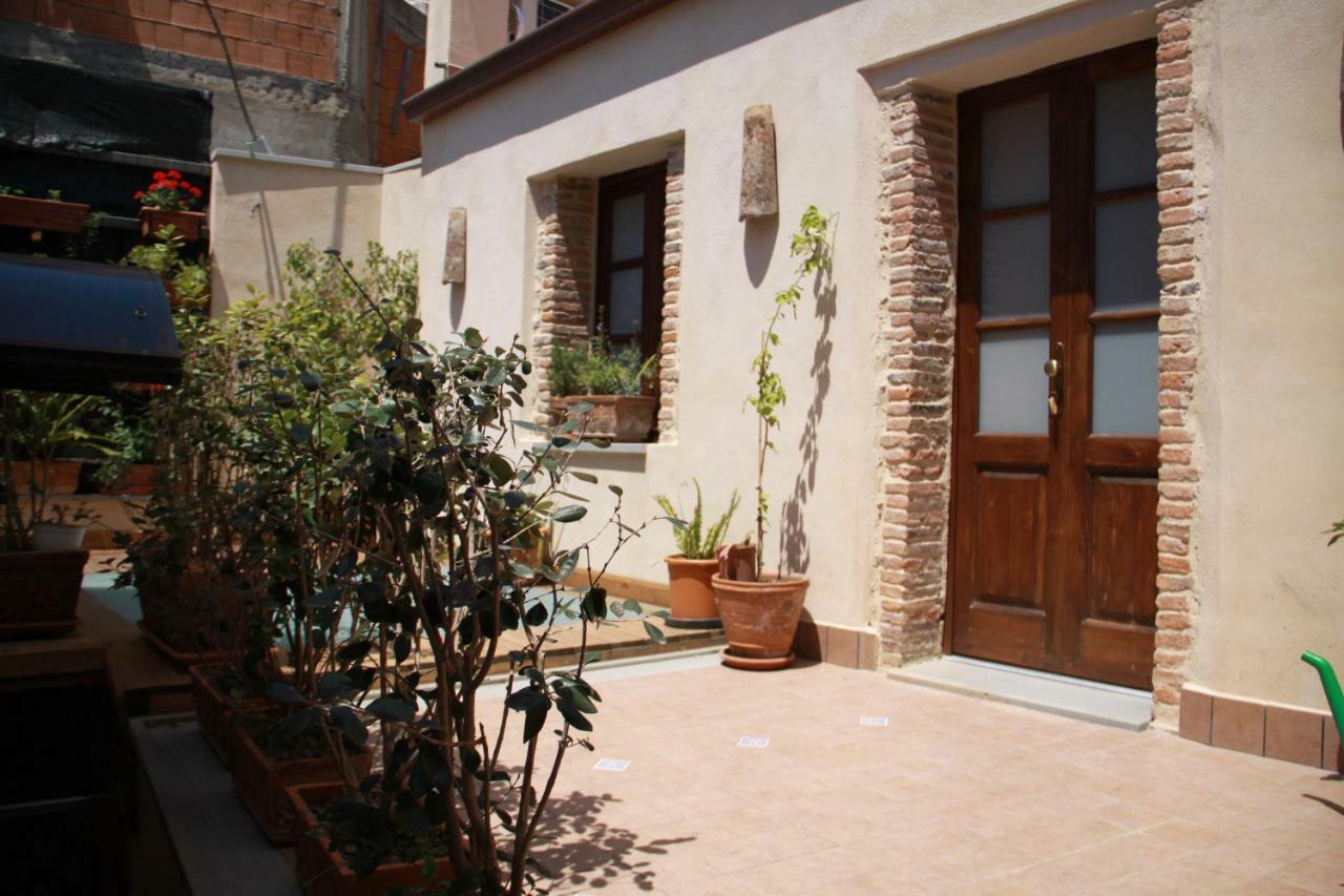 Due Sicilie Maison De Charme Casalvecchio Siculo Exteriér fotografie